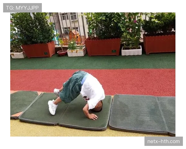 塔利亚菲科助攻精彩下底传中，比赛亮点回顾与分析